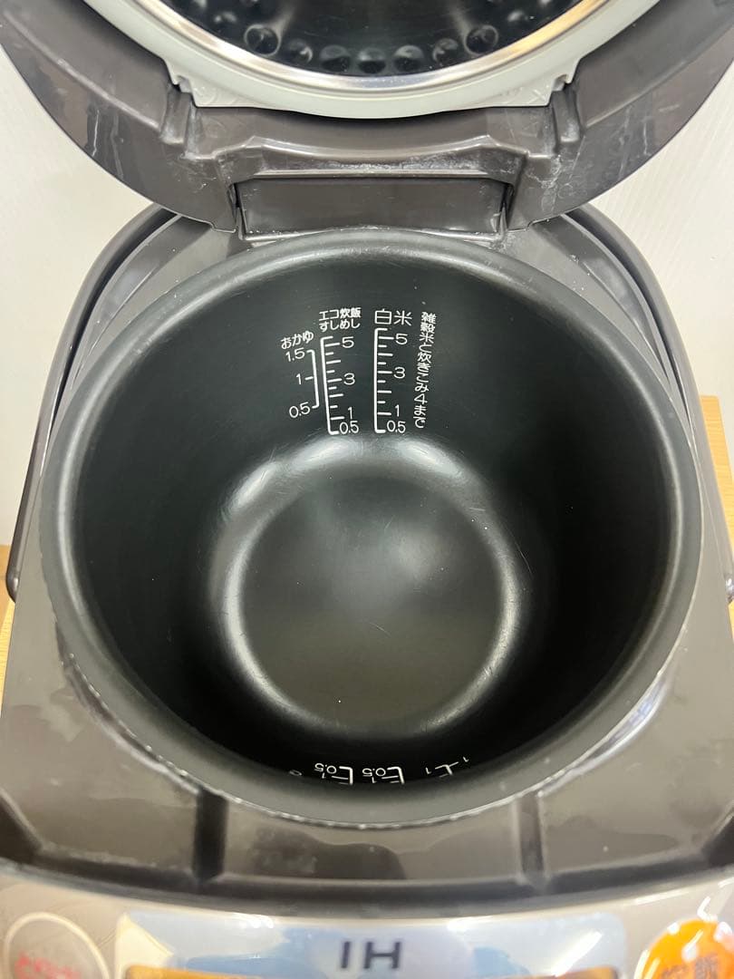 【ZOJIRUSHI 】IH炊飯ジャー NP-VN10 5.5合 2018年製