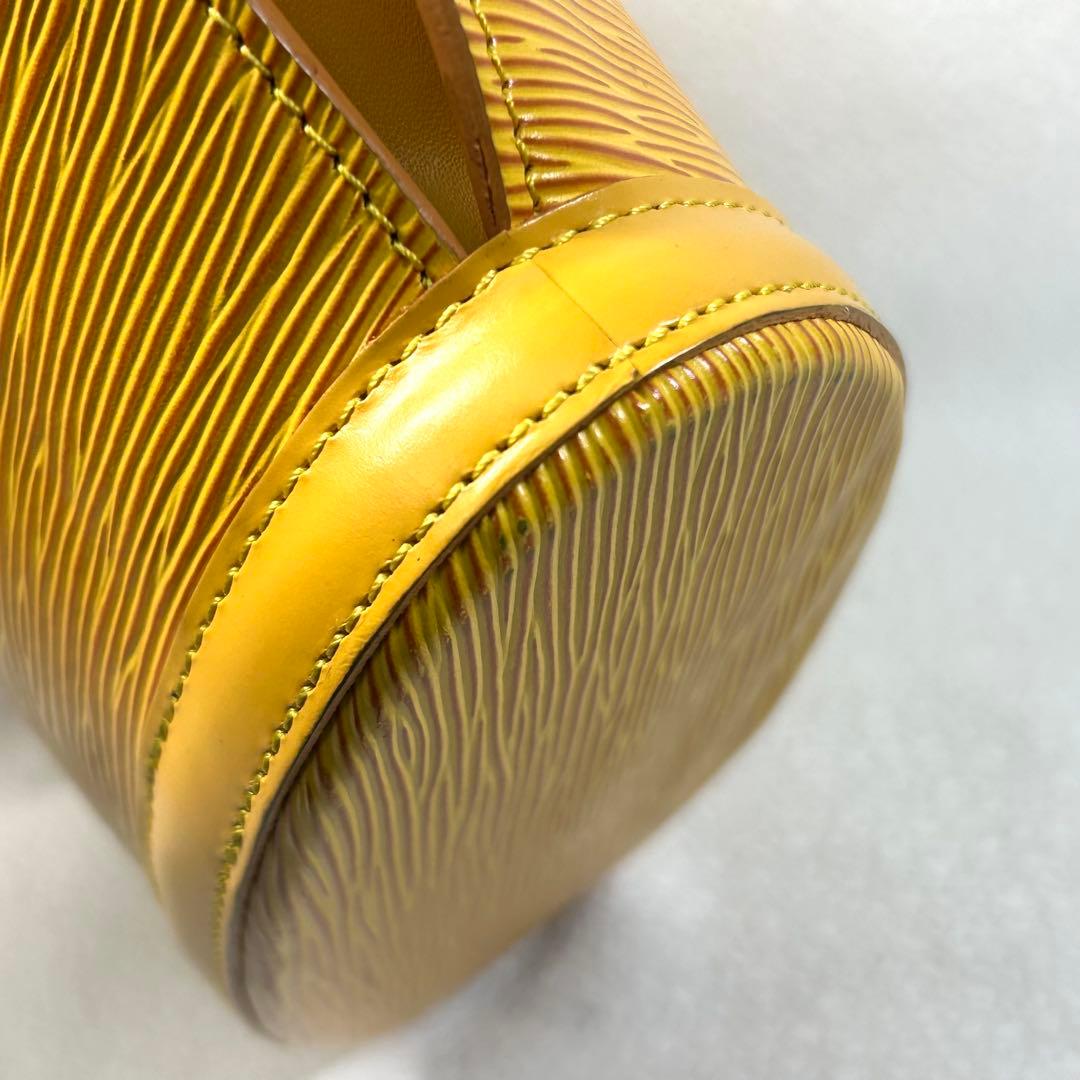 ルイヴィトン ハンドバッグ エピ サンジャック M52279 廃盤品