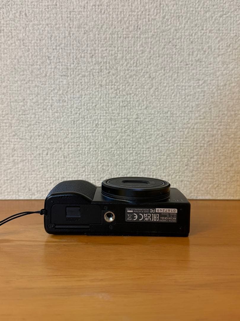 RICOH GR IIIX HDF本体　レザーケース付き