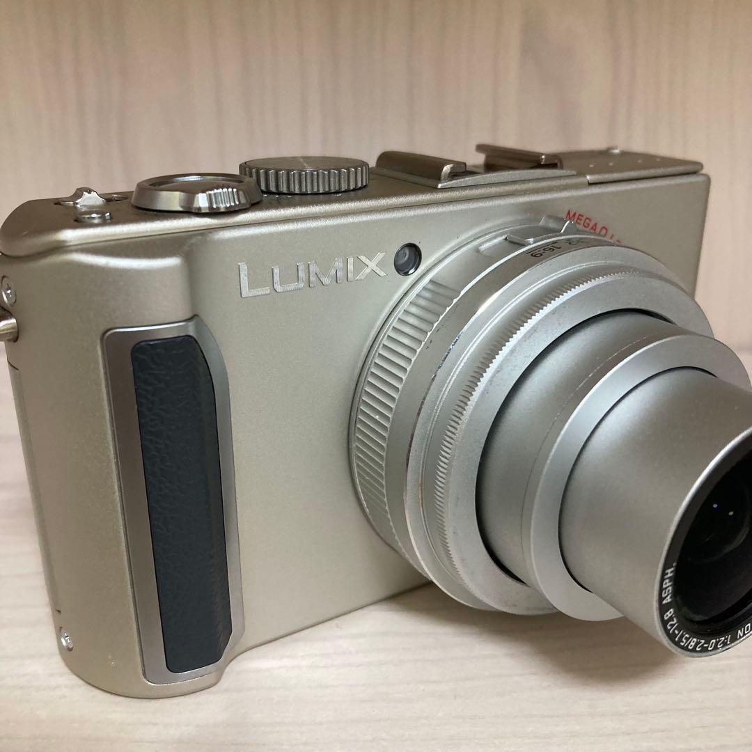 デジタルカメラ Panasonic LUMIX DMC-LX3