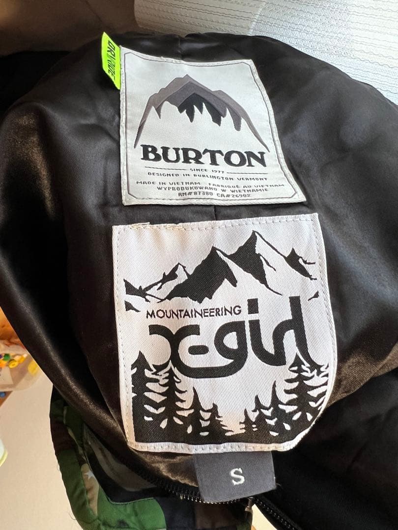 BURTON ブラック スキーウェア XGIRL