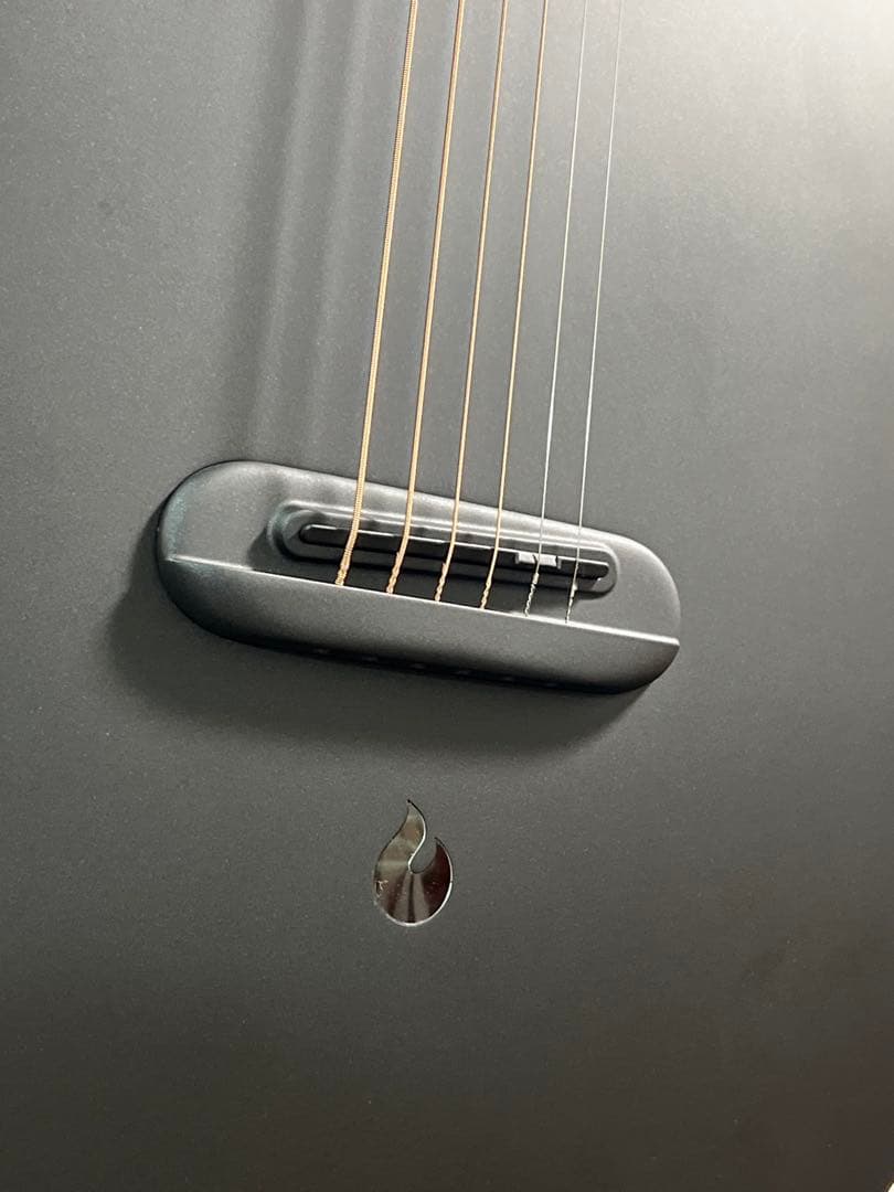 lava me air ブラック【美品】