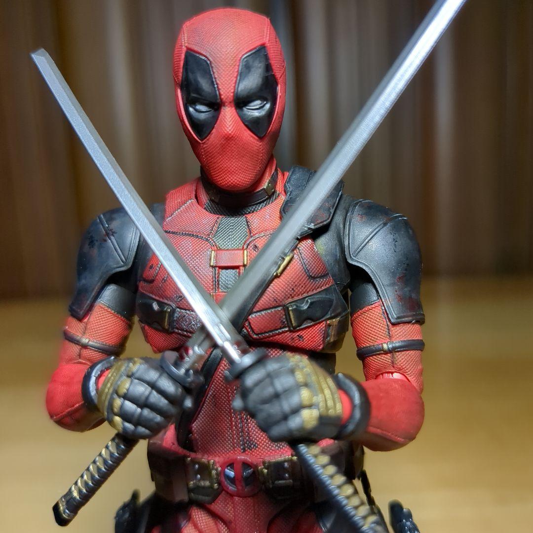 フィギュアーツ デッドプール　ウルヴァリン　(バトルダメージ仕様) 2体セット