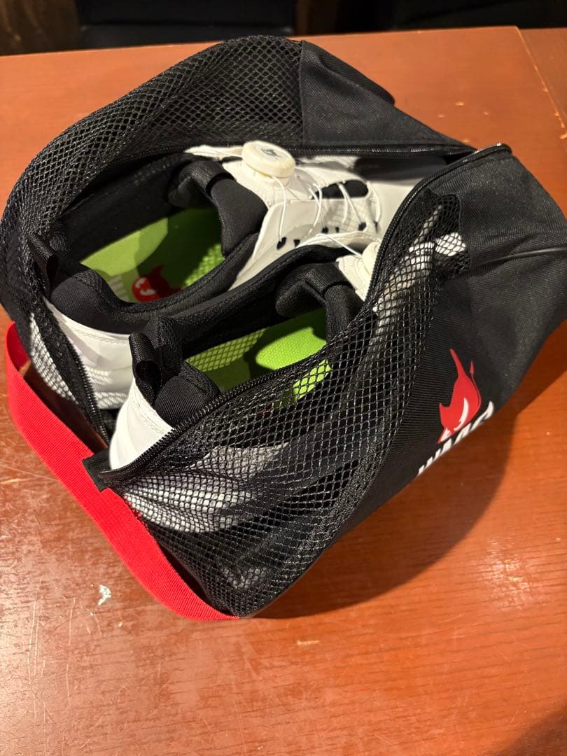 新品未使用品　WAAC ゴルフシューズ26.5シューズケース付き