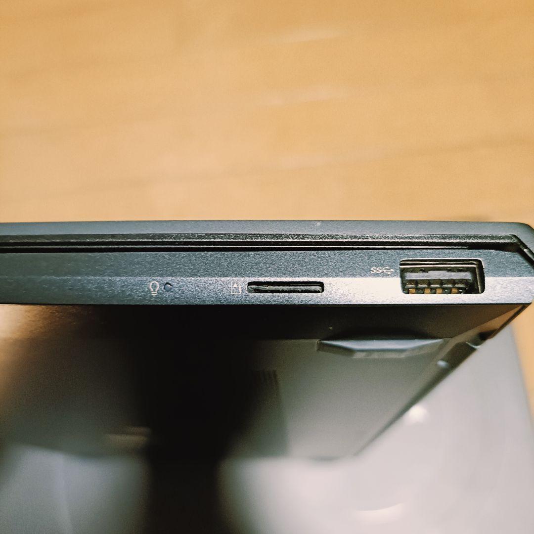 ​【有機EL】ASUS ZenBook 13、 16GBメモリ、 ケース・箱付