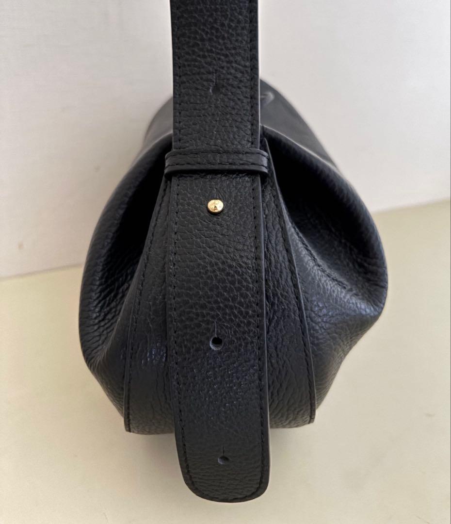 美品 BEARDSLEY ビアズリー 本革 ラウンドミニバッグ 黒 セレモニー