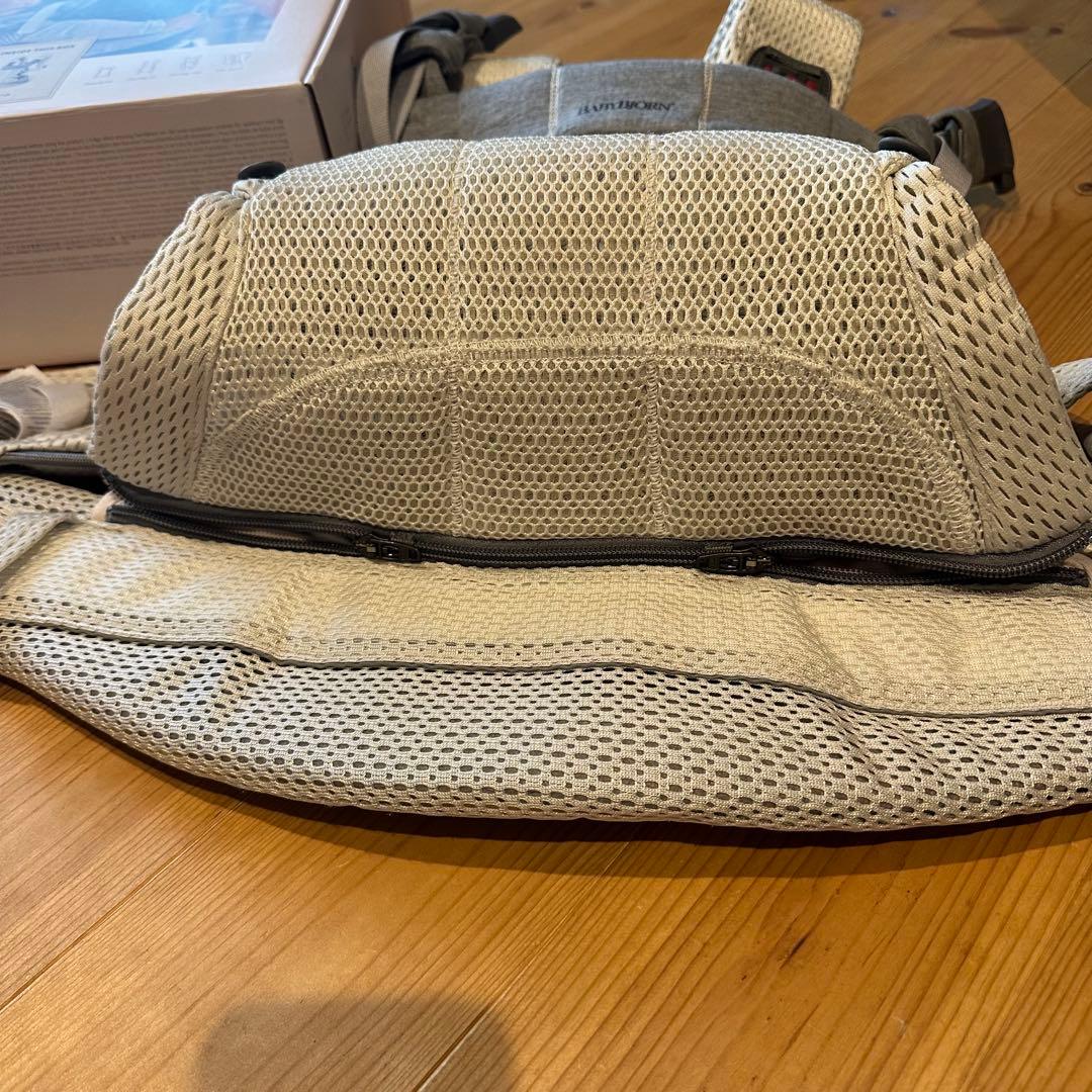 BABYBJÖRN 抱っこ紐 HARMONY メッシュ　ハーモニー　クリーム