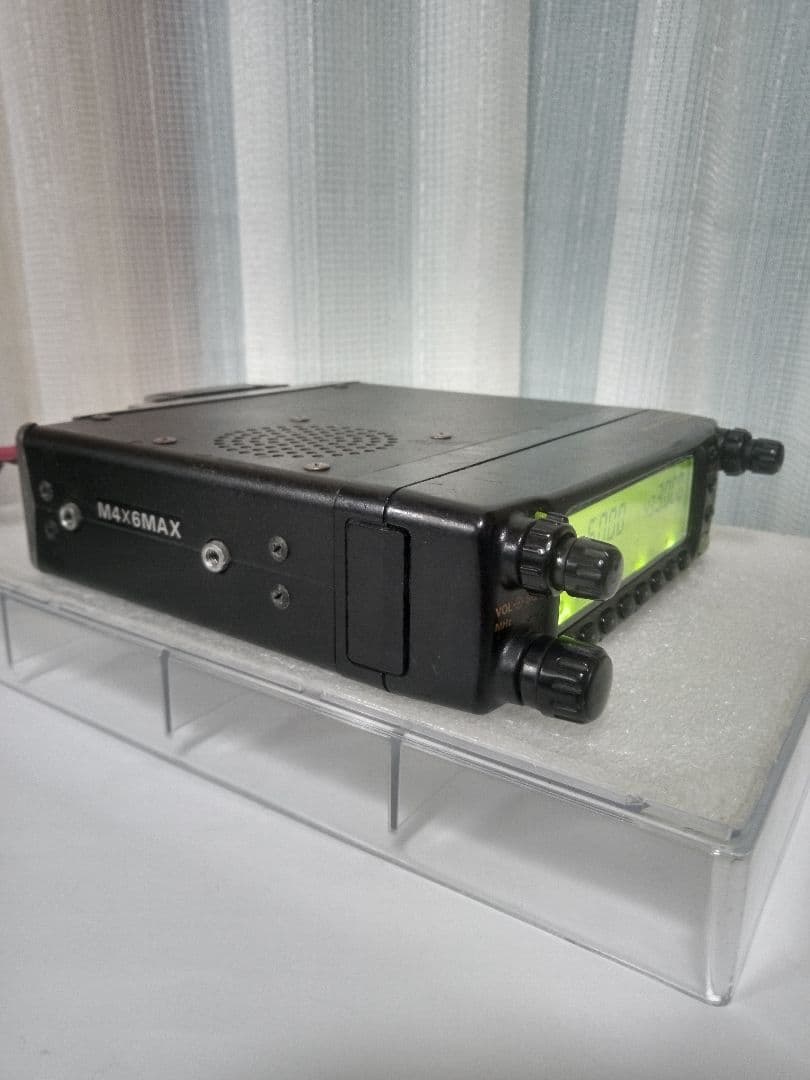 八重洲無線　FT-8100H 145/430Mhz (50/35 w)　動作品