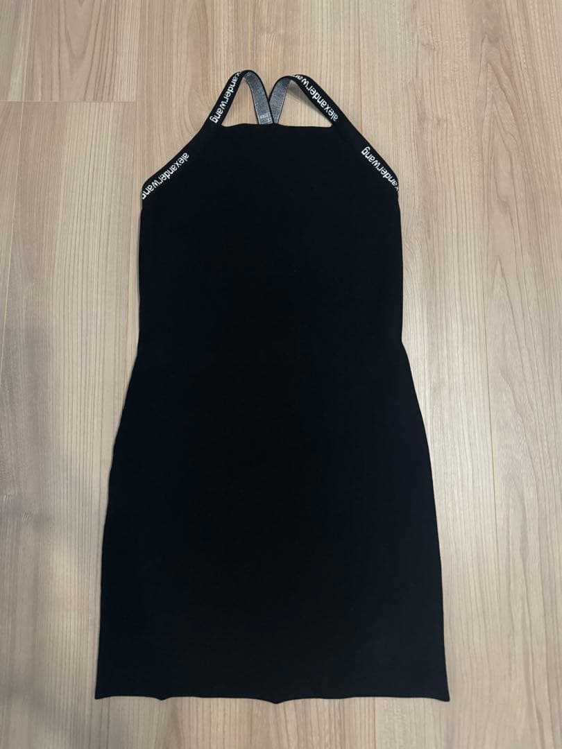 にアレキサンダーワン ワンピース ミチ着用