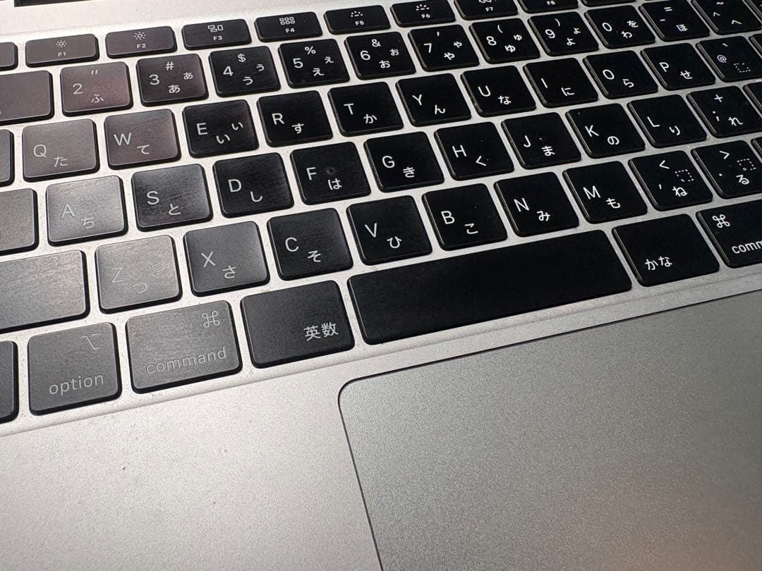 M*k様 Apple MacBook Air 2020 13インチ　512GB