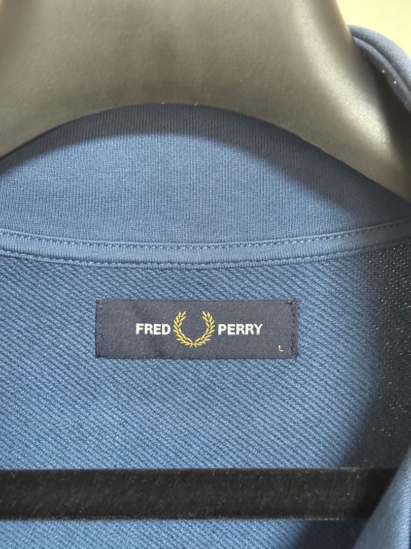 FRED PERRY ハーフジップ メンズLサイズ
