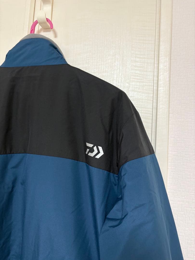 新品未使用　ダイワ 防寒 ウォームアップスーツ DI-52009 2XL