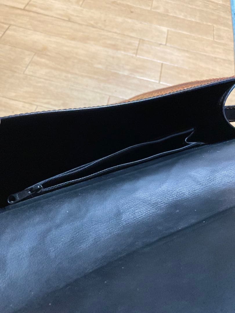 手作り？馬　彫刻　ショルダーバッグ　カバン　ウエスタン　革製品　アンティーク馬具