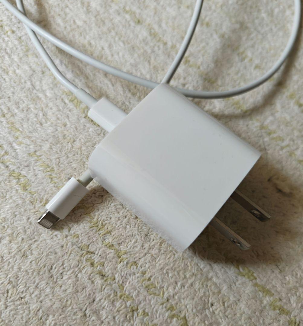 iPad 8世代 無印 128GB 箱付き 保護シート付き