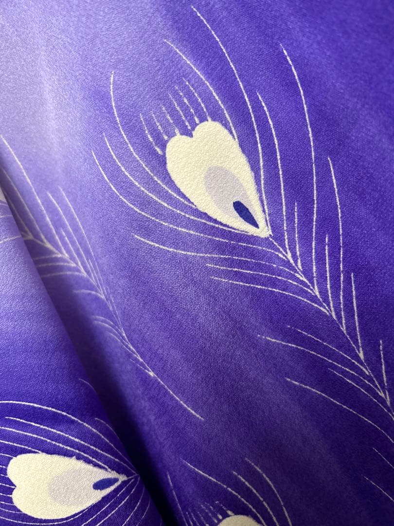 お値下げ高身長 振袖 孔雀 駒刺繍 羽根柄 紫 ぼかし 身丈169 裄67