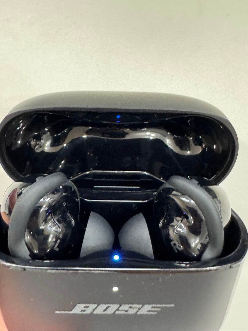 美品Bose QuietComfort Ultra Earbuds ブラック
