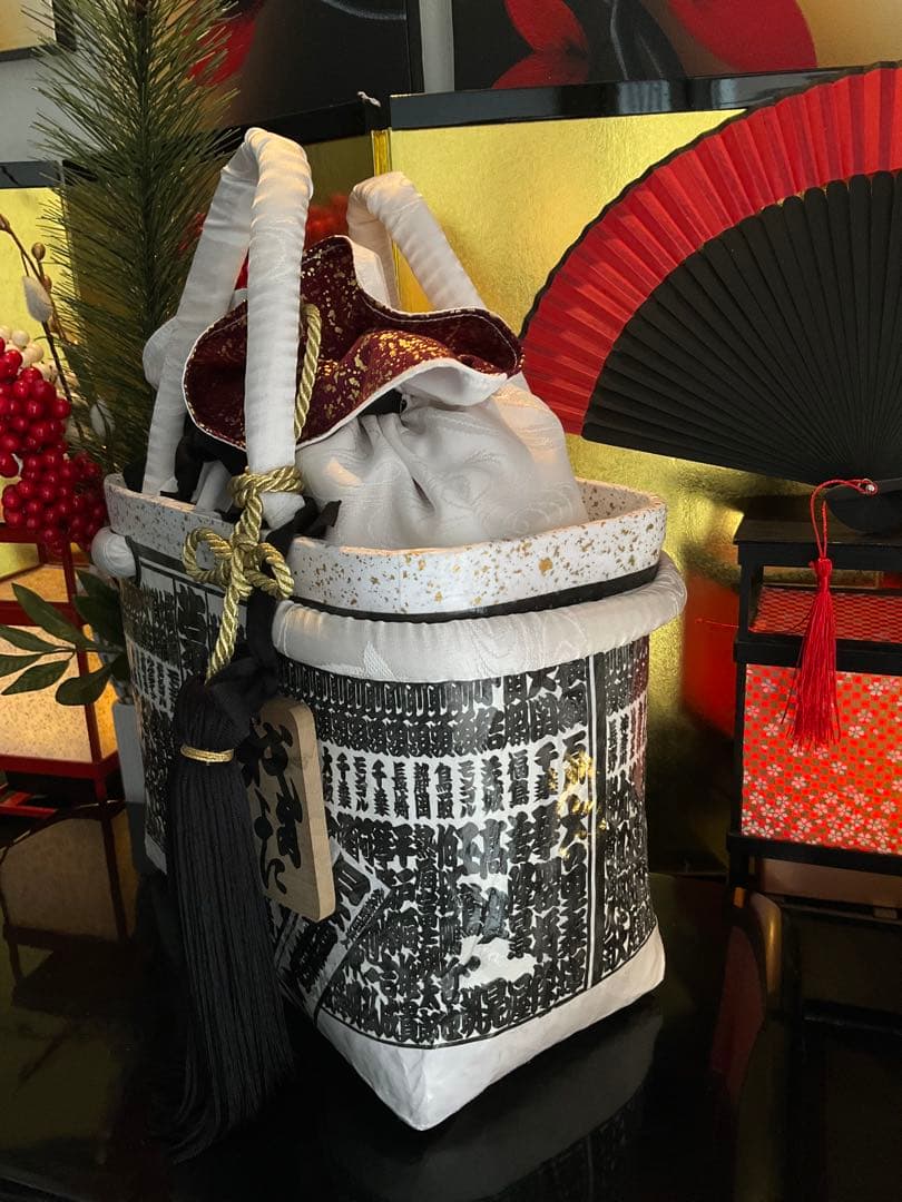 一閑張り　大相撲　相撲番付表　和風　黒白文様　かごバッグ