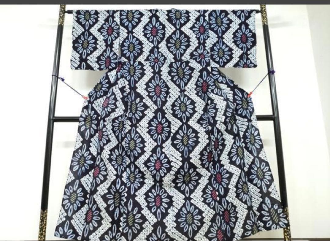 高身長の方にも 粋な大人の浴衣 ◆ 有松絞り 花菱文 素敵な意匠の逸品