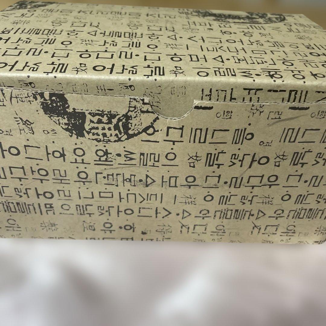 漆器 蝶と花の装飾 収納ボックス