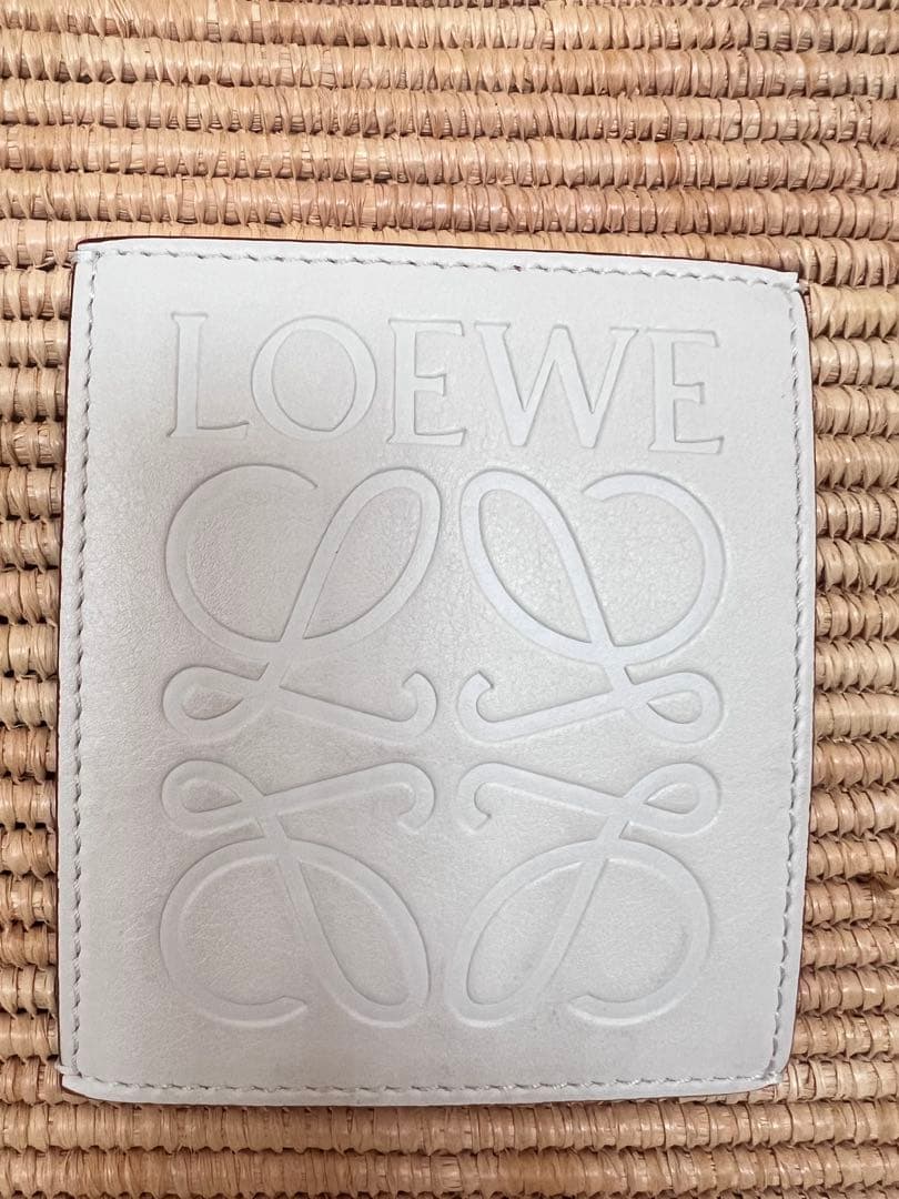 LOEWE ロエベ　スクエアカゴバック