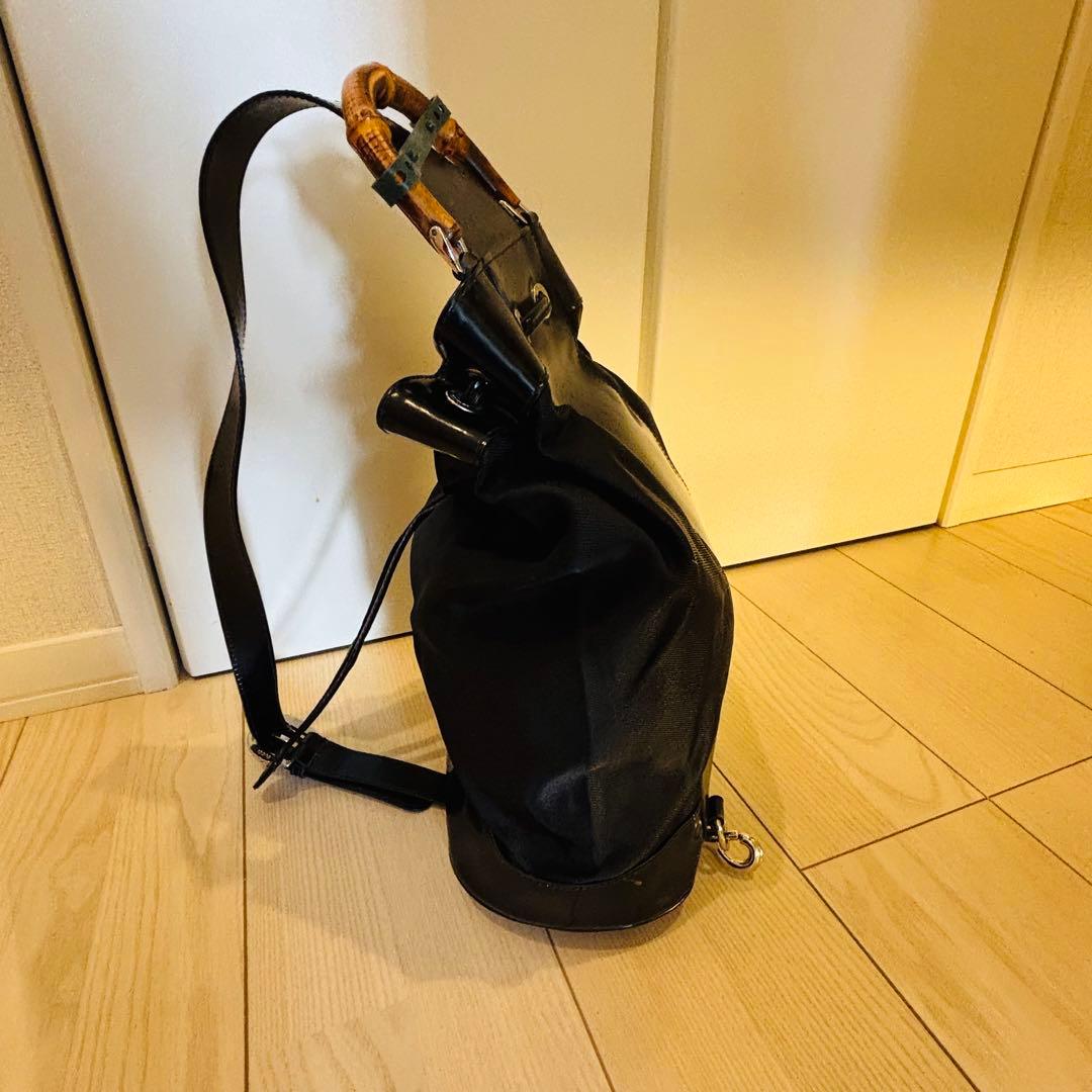 希少✰グッチ バンブー ワンショルダーバッグ 巾着 ナイロン レザー 黒 巾着型