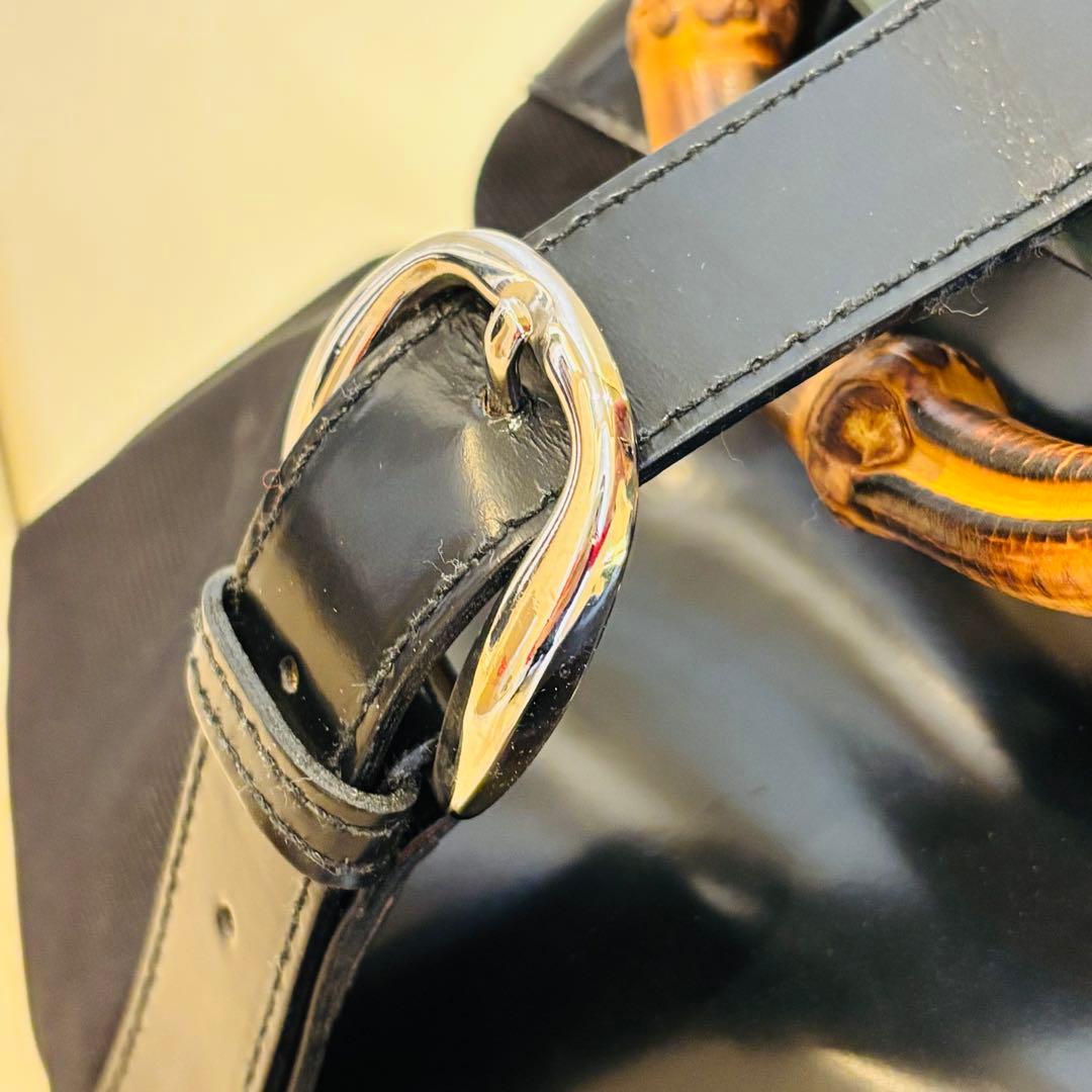 希少✰グッチ バンブー ワンショルダーバッグ 巾着 ナイロン レザー 黒 巾着型