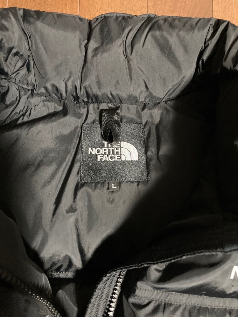 THE NORTH FACE ヌプシ　ブラック NUPTSE VEST