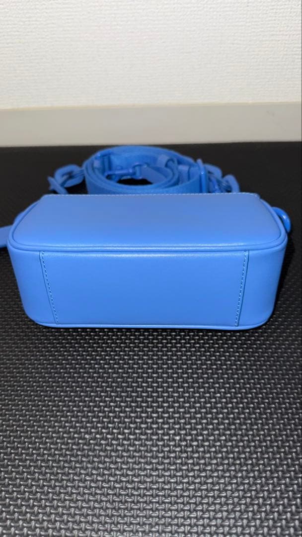 COACH チャーターフラップクロスボディ18