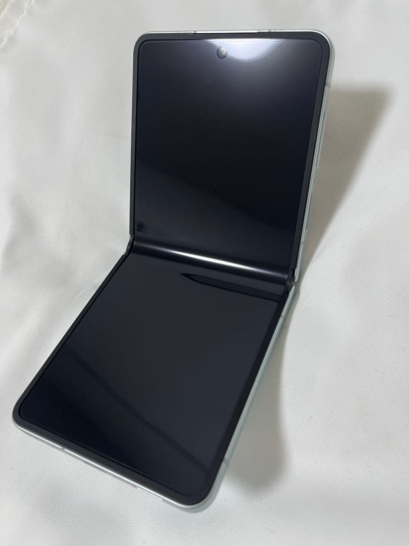 Galaxy Z Flip7 512GB ミント　国内版