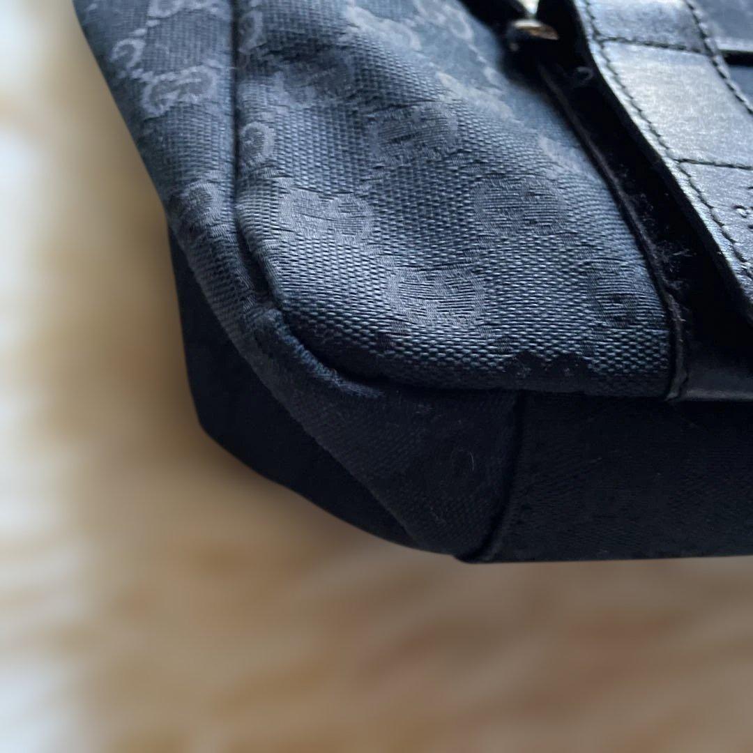 オールドグッチgucci メッセンジャーバッグ　ショルダーバッグ　ヴィンテージ