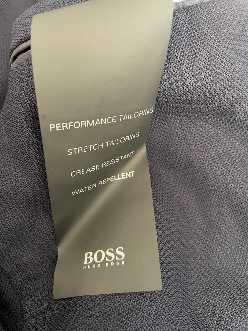 HUGO BOSS ネイビー スーツ ジャケットとパンツ