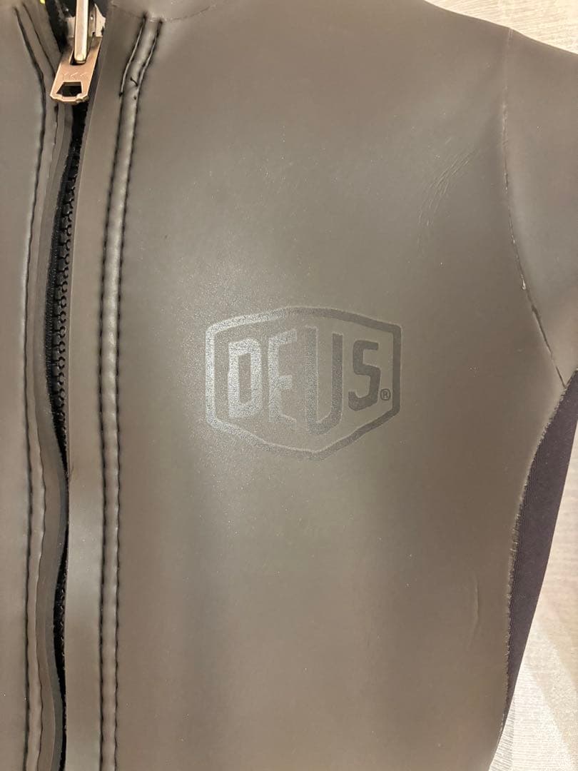 ★DEUS EX MACHINA デウスエクスマキナ　タッパー