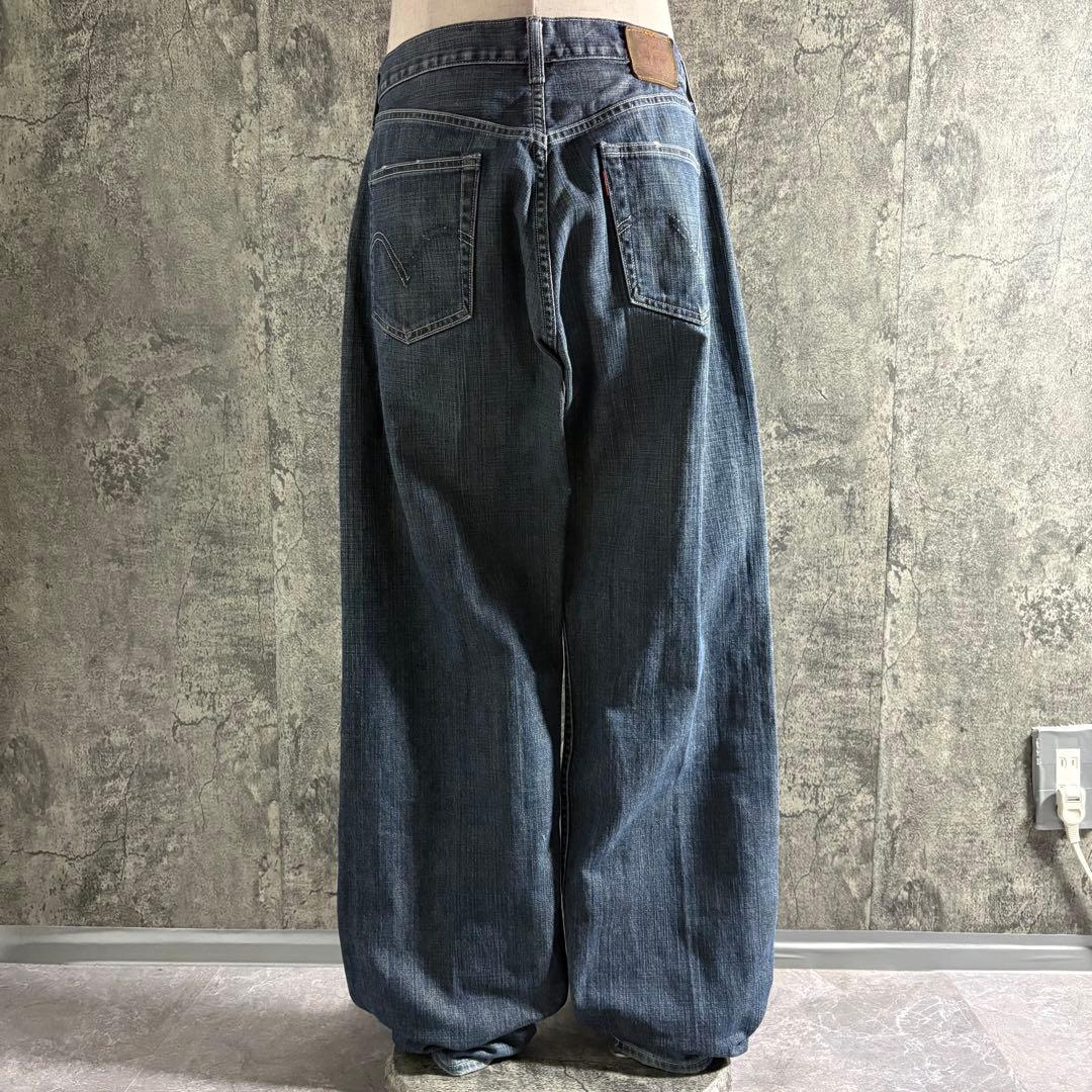 00s LEVI’S 504 wide denim pants W34