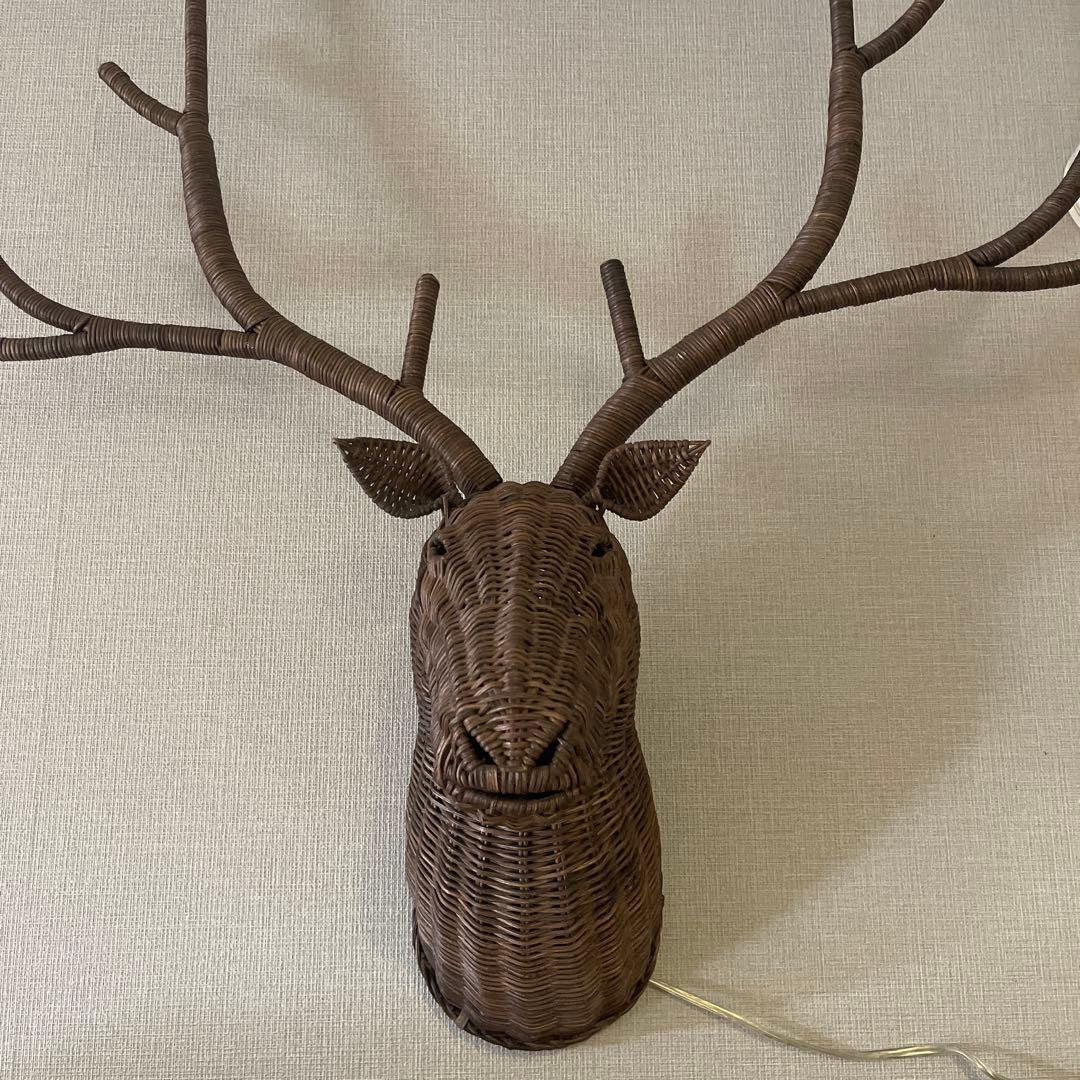 鹿 ラタン編み壁掛けライト ハンティングトロフィー 北欧風 インテリア