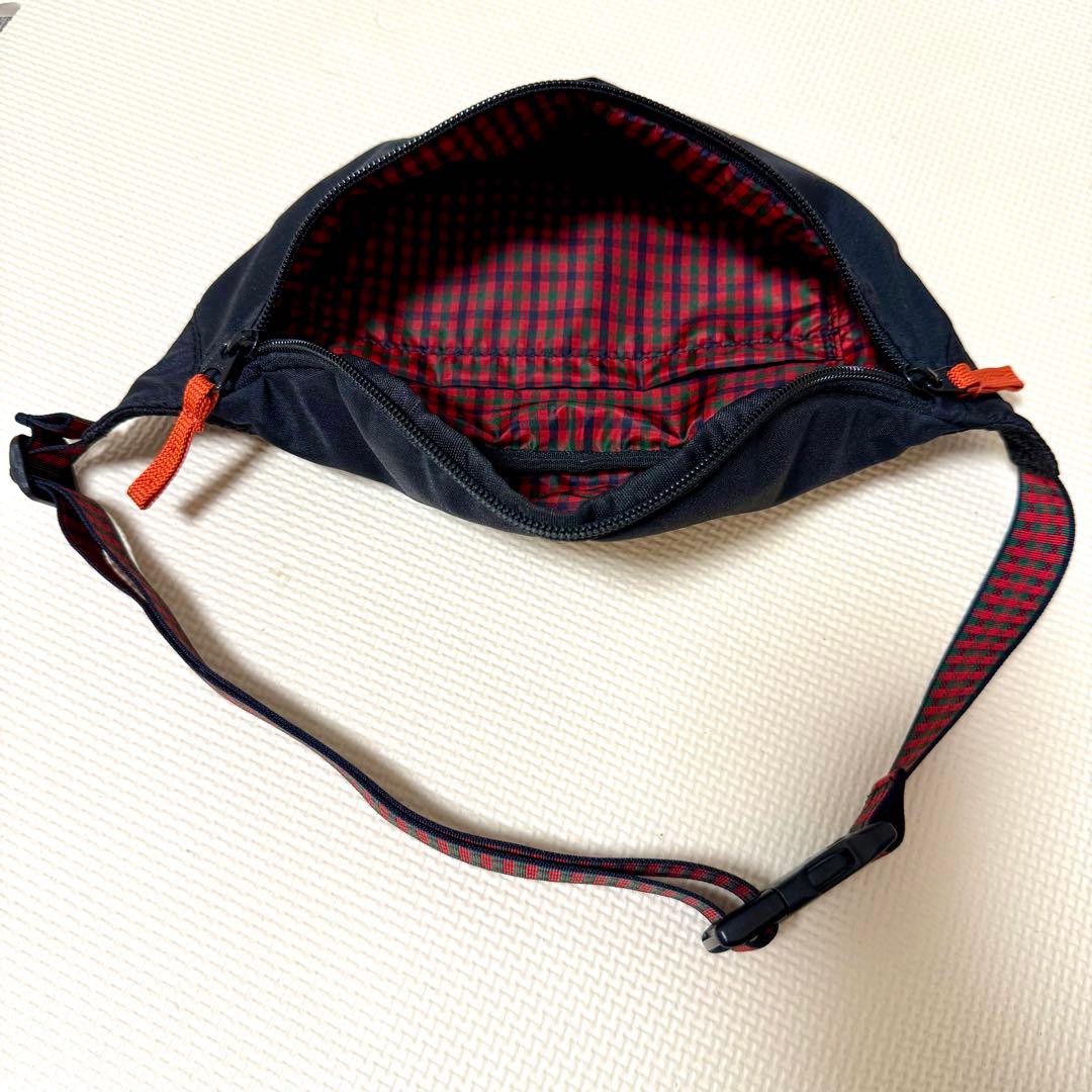 【完売品】ファミリア familiar ボディバッグ 赤系 レア