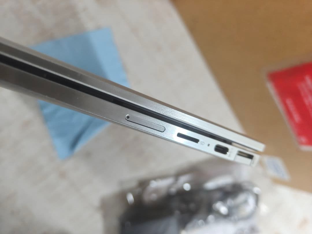 Chromebook本体 HP Chromebook X360 13C-ca0002TU LTE