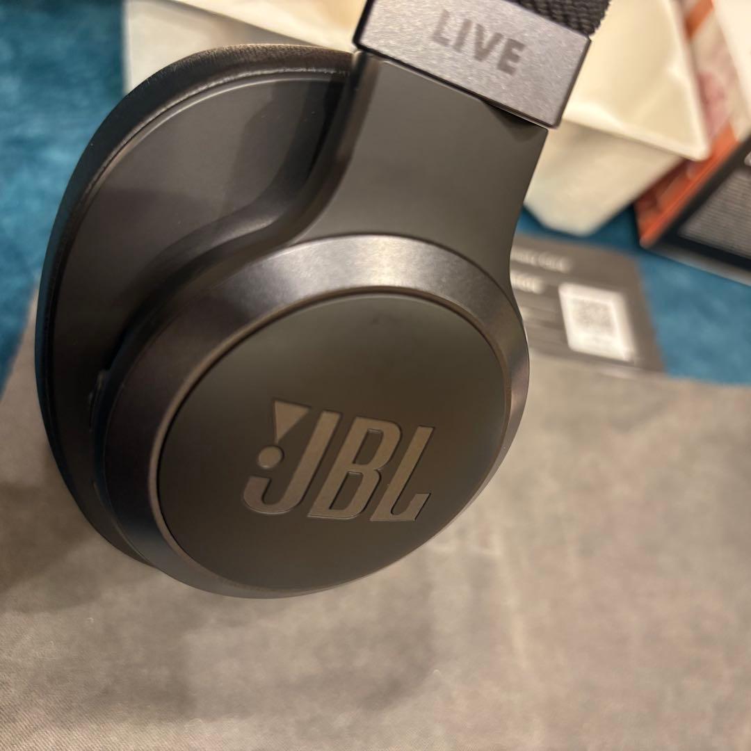 JBL LIVE 770NC ワイヤレスヘッドホン　ブラック