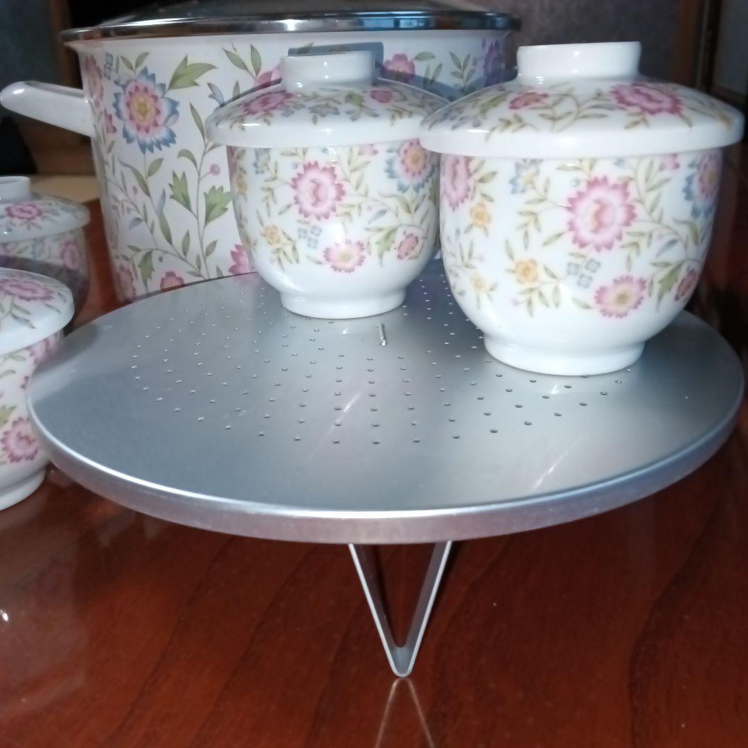 EJIRY エジリー　蒸し兼用鍋　深型鍋　蒸し茶碗付き　ほうろう　24cm