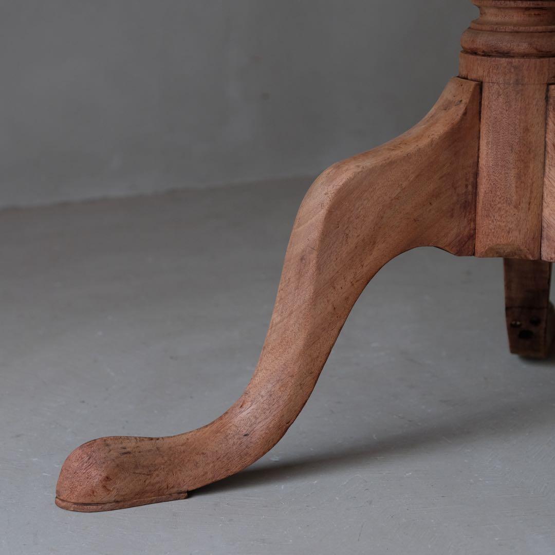 イギリスアンティーク ラウンドテーブル　ダイニングテーブル コーヒーテーブル