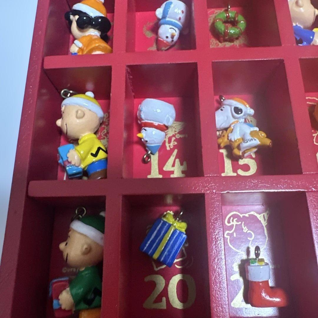 スヌーピー　PEANUTS クリスマスツリー アドベントカレンダー