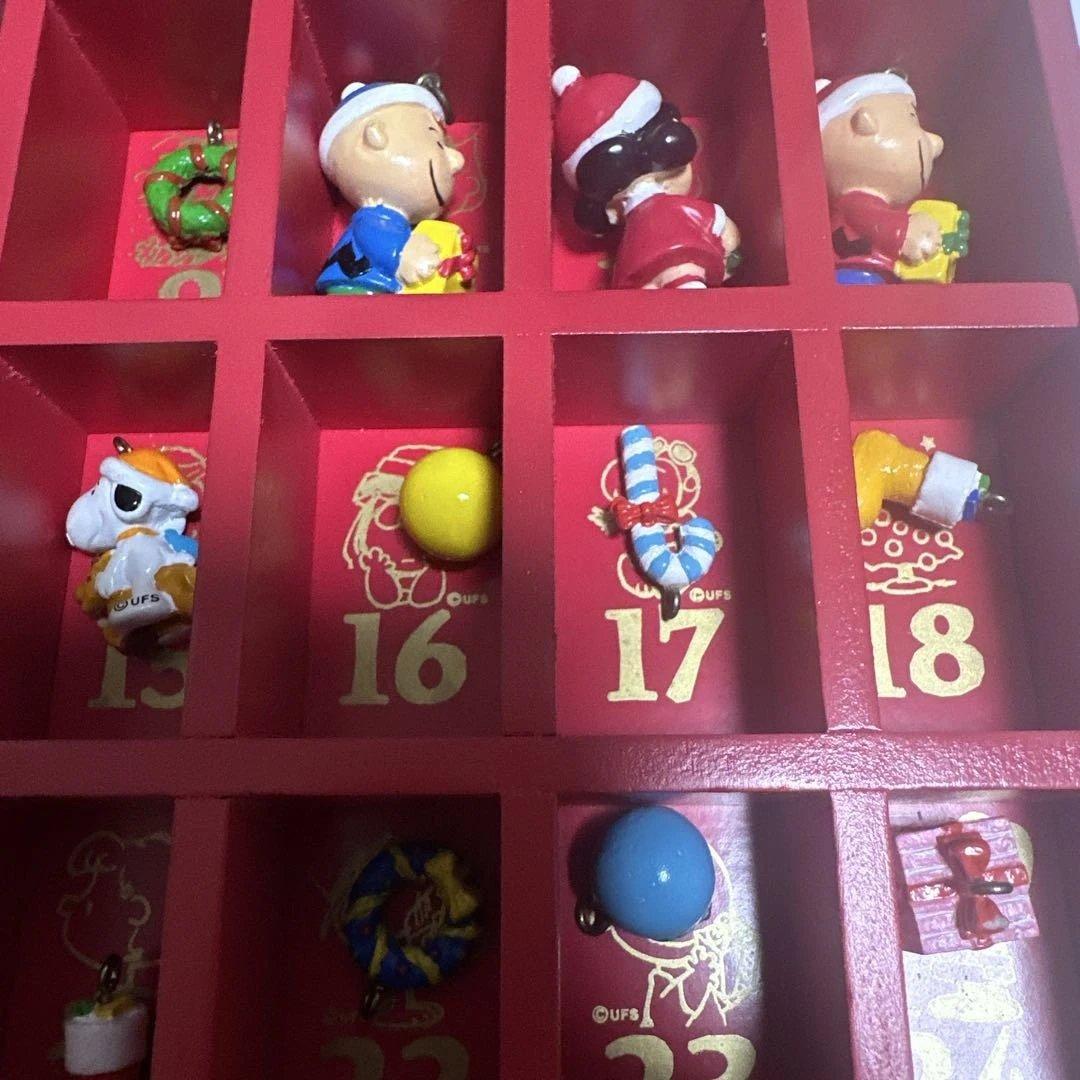 スヌーピー　PEANUTS クリスマスツリー アドベントカレンダー