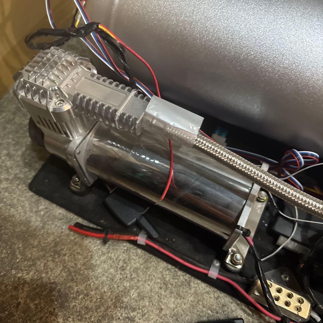 イデアル　エアサスマネジメント 電磁弁 4独 Ideal