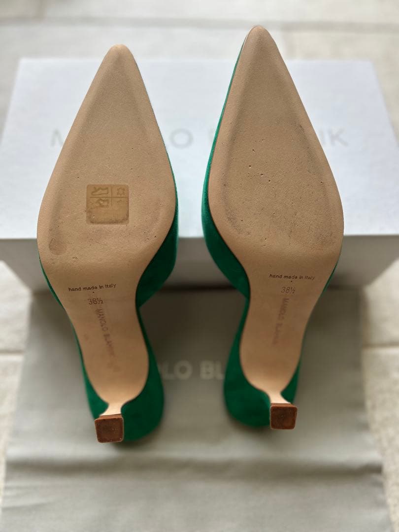 マノロブラニクMANOLO BLAHNIK グリーン スエード