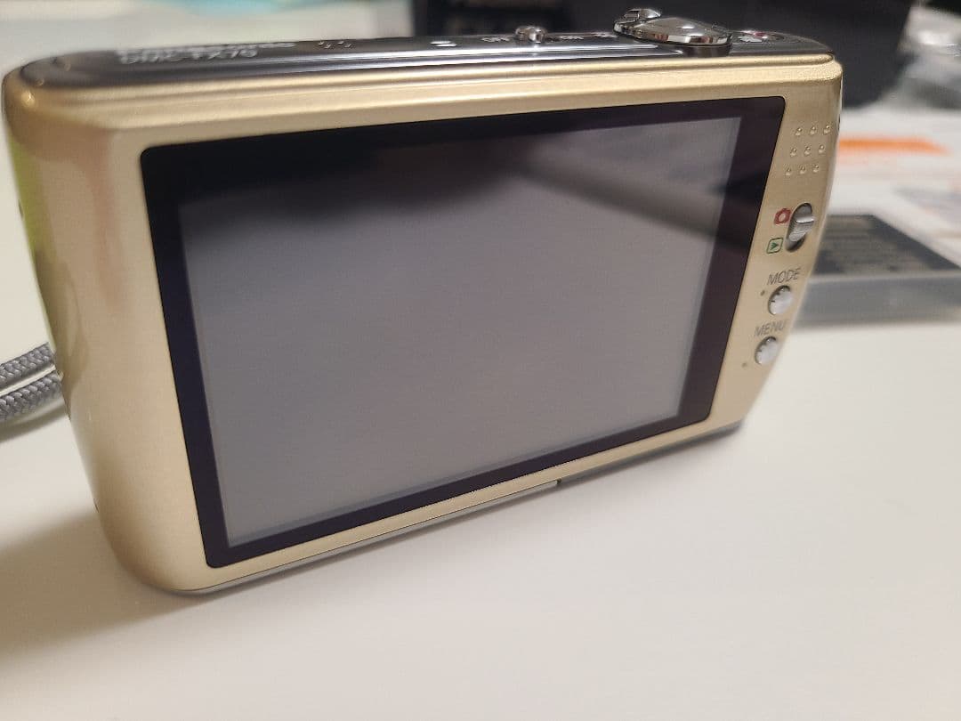 ✨美品✨Panasonic LUMIX DMC-FX70 ゴールド