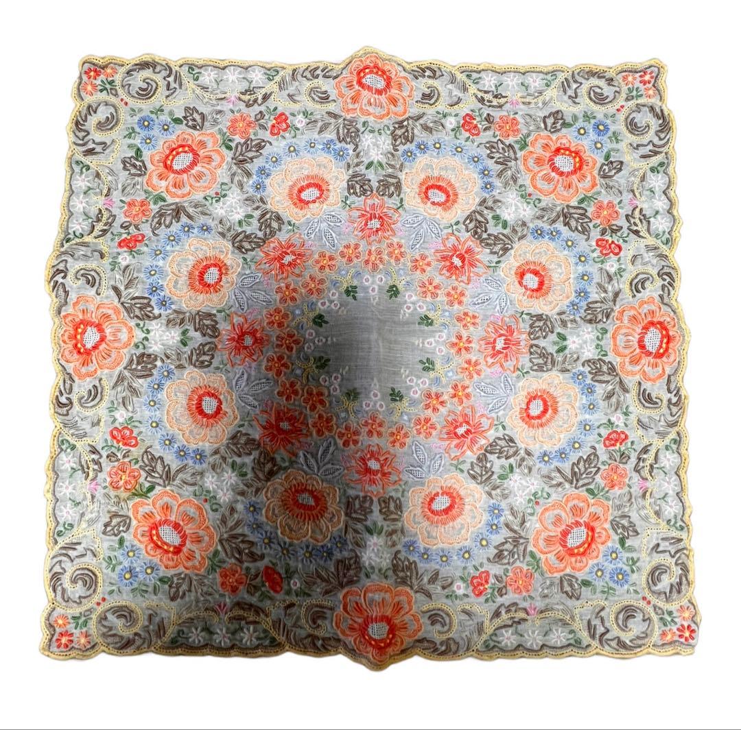 高級ハンカチ　スワトウ　汕頭刺繍ハンカチ　刺繍　花柄　レースハンカチ　スワトゥ