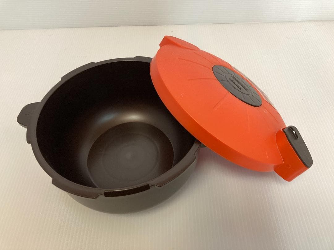 圧力鍋　電子レンジ　新品未使用　調理器具　火を使わない　レシピ付き　箱無し