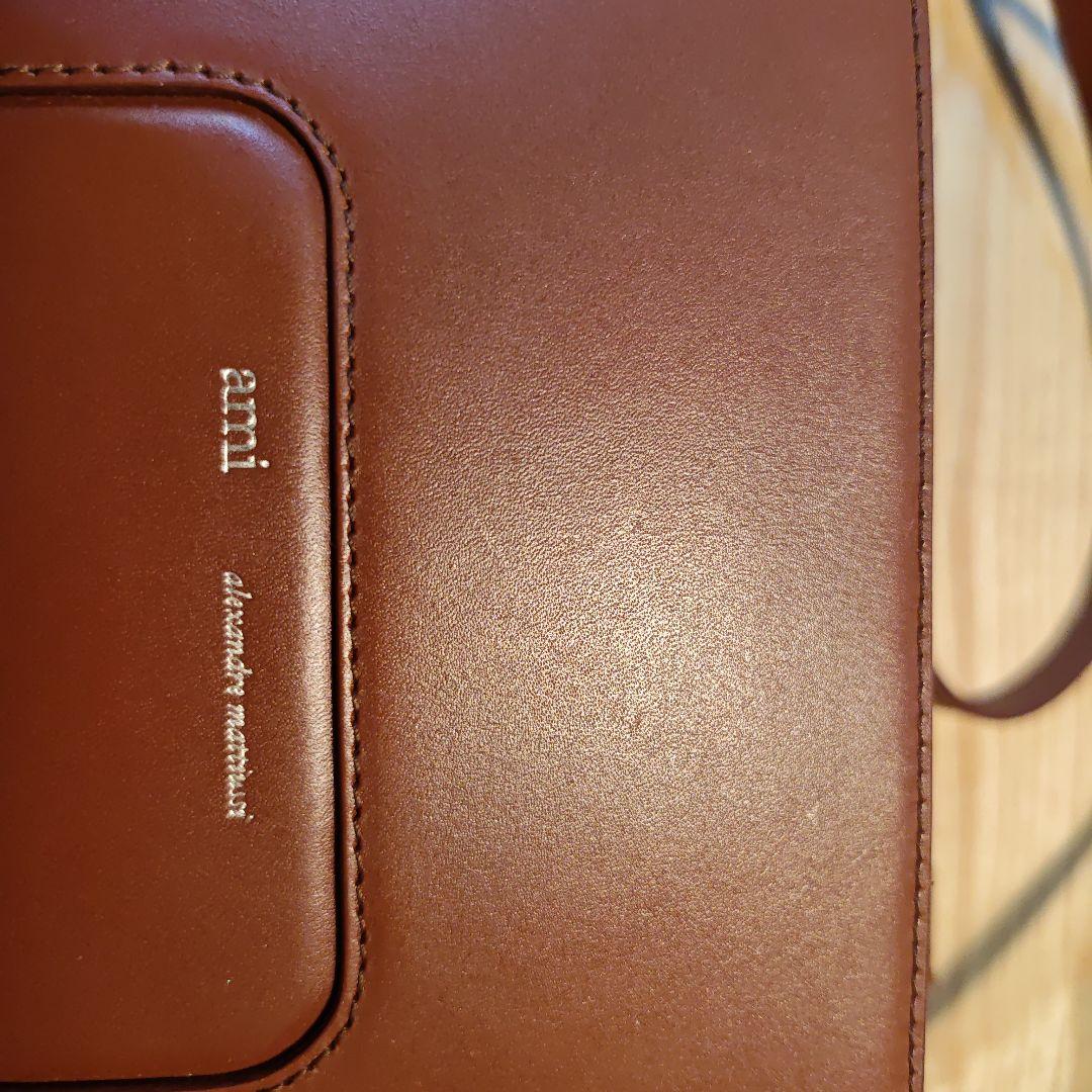 値下げ　ami ブラウンレザーショルダーバッグ アミパリス