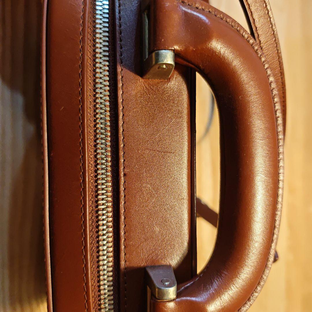 値下げ　ami ブラウンレザーショルダーバッグ アミパリス