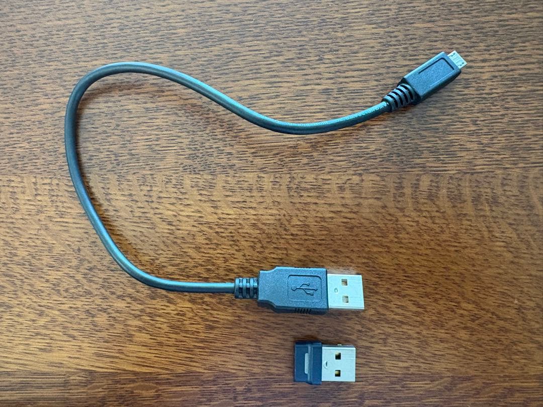 Poly ヘッドセット Voyager Focus2ヘッドホン