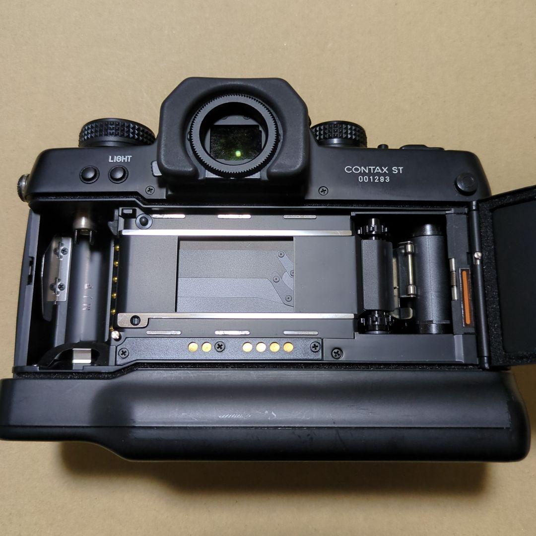 ジャンクカメラ　コンタックスST